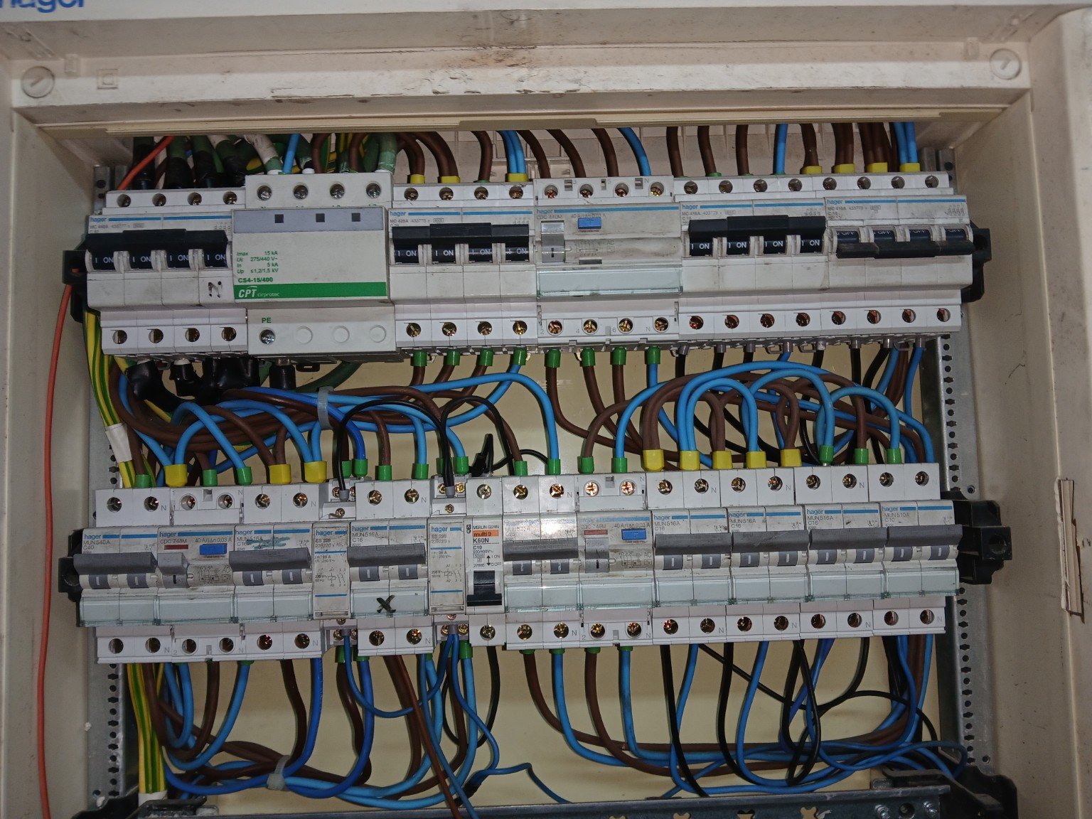 Electricidad - Reformas Integrales TITI TATA